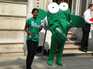  grosse bestiole (Macmillan cancer support)